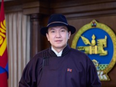 Анхдугаар Үндсэн хуулийг баталж, Бүгд Найрамдах Улс тунхагласан өдрийг тохиолдуулан УИХ-ын дарга Н..