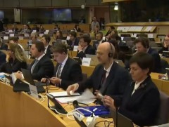 Европын холбоо Оросын хөрөнгийг тодорхойгүй хугацаагаар царцаав