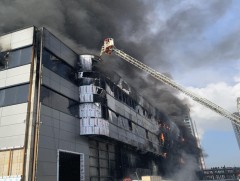 Гал түймрийг унтраахаар ажиллаж байна