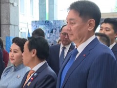 НҮБ-ын Хүнс, хөдөө аж ахуйн байгууллагын Ерөнхий захирал Монгол Улсын Ерөнхийлөгч У.Хүрэлсүхэд бар..