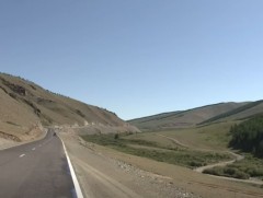 Мөрөн-Улиастай чиглэлийн авто замын төслийг ААН-үүдэд танилцууллаа