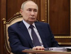 ОХУ-ын Ерөнхийлөгч БНЭУ-д айлчилж эрчим хүч, батлан хамгаалахын экспортоо эрчимжүүлэхийг зорино