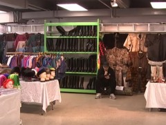 Иргэд сар шинийн бараа бүтээгдэхүүн худалдан авахдаа үндэсний үйлдвэрлэлээ дэмжиж байна