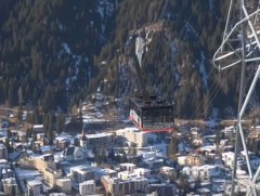 Хөрөнгө оруулагчид банк санхүү, сэргээгдэх эрчим хүчний салбарт хамтран ажиллахаа илэрхийллээ