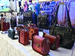 А.Баасансүрэн: “Амар байна уу 2026” үзэсгэлэн худалдаанд үндэсний үйлдвэрлэгчид үйлдвэрийн үнээр б..