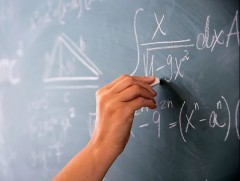 Боловсролын байгууллагын багш, ажилчдын цалин 50 хувь нэмэгдэнэ 