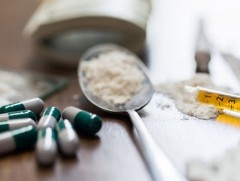 ЦЕГ: Мансууруулах эм, сэтгэцэд нөлөөт бодис хэрэглэдэг 30.000 далд хэрэглэгч байж болзошгүй