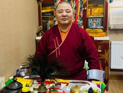 С.Мөнхбаяр: Жилийн заслыг эрэгтэй хүн угтаж, эмэгтэй хүн дагаж хийлгэдэг 