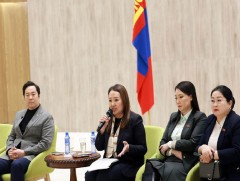 Нийслэл, дүүргийн эмэгтэй төлөөлөгчдийн уулзалтыг зохион байгууллаа