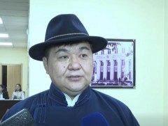 Эх түүхээ судлан шинжилж үр хойчдоо түгээн дэлгэрүүлэх нь Монголчуудын үүрэг юм