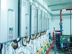 Нийслэлийн ерөнхий боловсролын 122 дугаар сургууль хийн халаагуурт шилжлээ