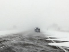 Нутгийн зарим хэсгээр цас орж, цасан шуурга шуурна