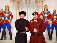 Улсын аварга Ч.Санжаадамбад Гавьяат тамирчин цол хүртээлээ