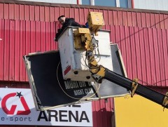 Хаяг, зар сурталчилгааны байгууламжийн стандартыг хангасан жишиг гудамж бий болгоно