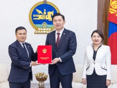 Аж ахуйн нэгжийн орлогын албан татварын тухай хуульд нэмэлт оруулах тухай хуулийн төслийг өргөн мэ..