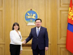 Ерөнхий сайд Г.Занданшатар Британийн Гадаад хэрэг, хамтын нөхөрлөл, хөгжлийн яамны Төрийн сайд Сий..