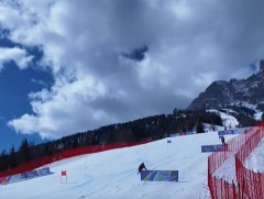 ОУХМ Б.Цэрэнпунцаг жиант слаломын төрөлд анх удаа өрсөлдлөө