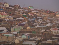 Нийслэлийн таван дүүргийн 51080 өрхийг шингэрүүлсэн хийн халаалтад шилжүүлнэ