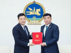 Аймаг, нийслэл, сум, дүүргийн иргэдийн Төлөөлөгчдийн Хурлын сонгуулийн тухай хуульд өөрчлөлт оруул..