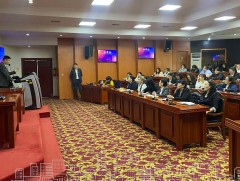 Нийслэлийн төвийн зургаан дүүрэгт авто зогсоолын журам болон бүсчлэл, үнэ тарифын талаар хэлэлцүүл..